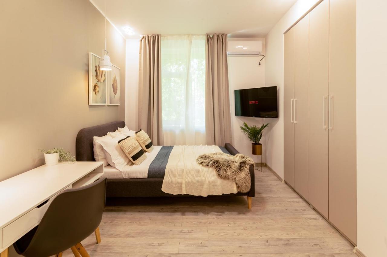 Ideal Stay: Spacious 2Br Apt Near Calea Victoriei Bucharest Exterior photo