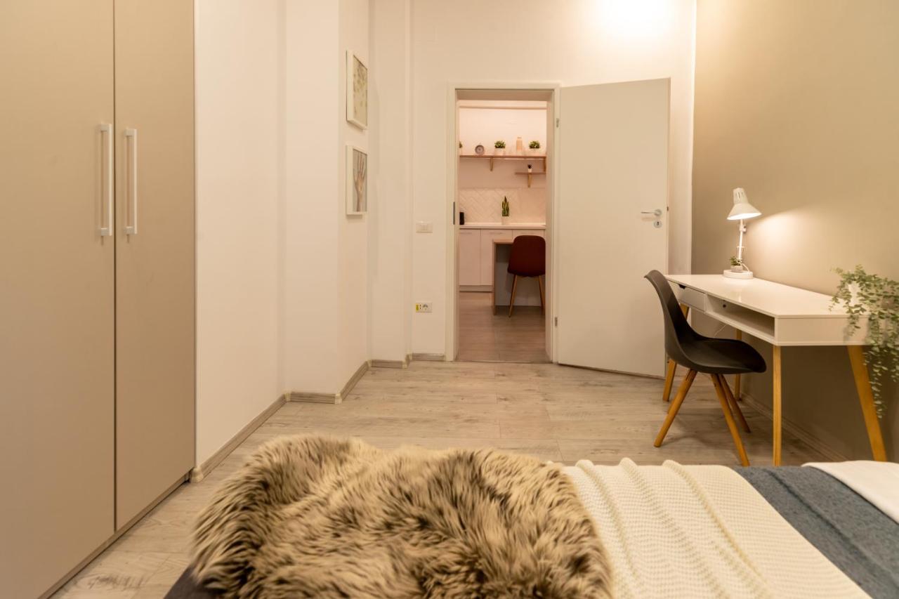 Ideal Stay: Spacious 2Br Apt Near Calea Victoriei Bucharest Exterior photo